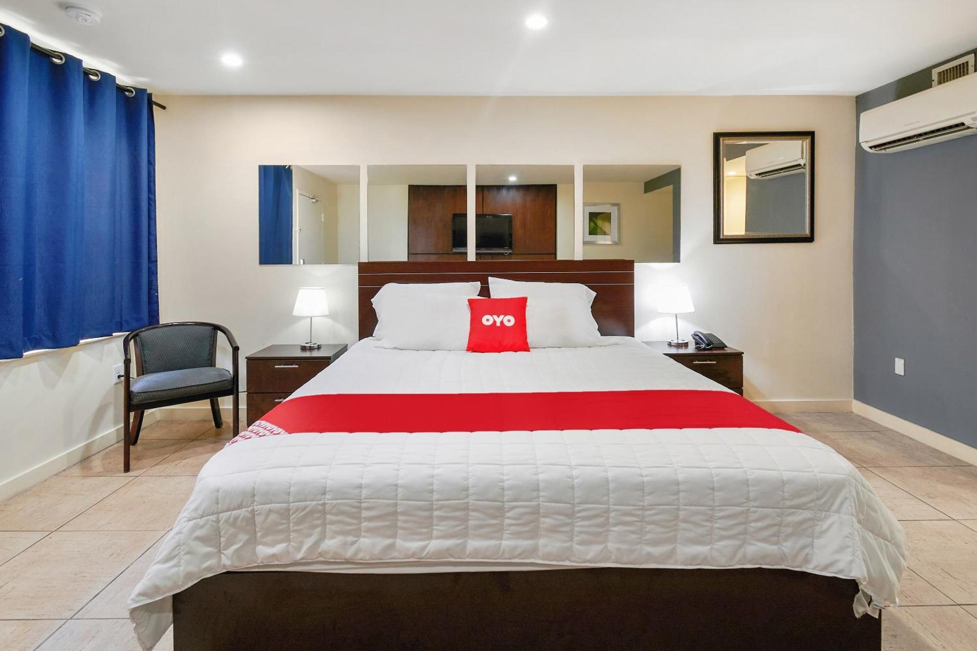 Oyo Hotel Coral Gables - Miami Airport Екстер'єр фото