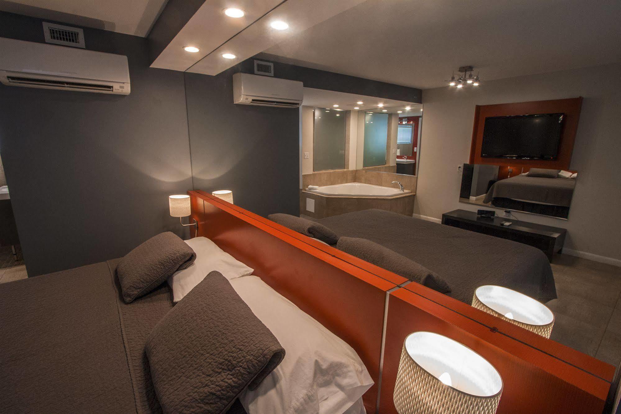 Oyo Hotel Coral Gables - Miami Airport Екстер'єр фото